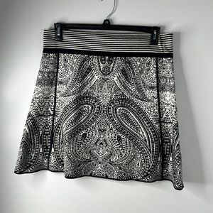 Ladies title nine skirt